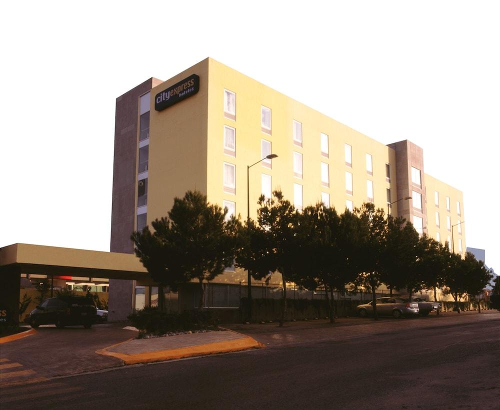 City Express By Marriott Saltillo Norte Екстер'єр фото