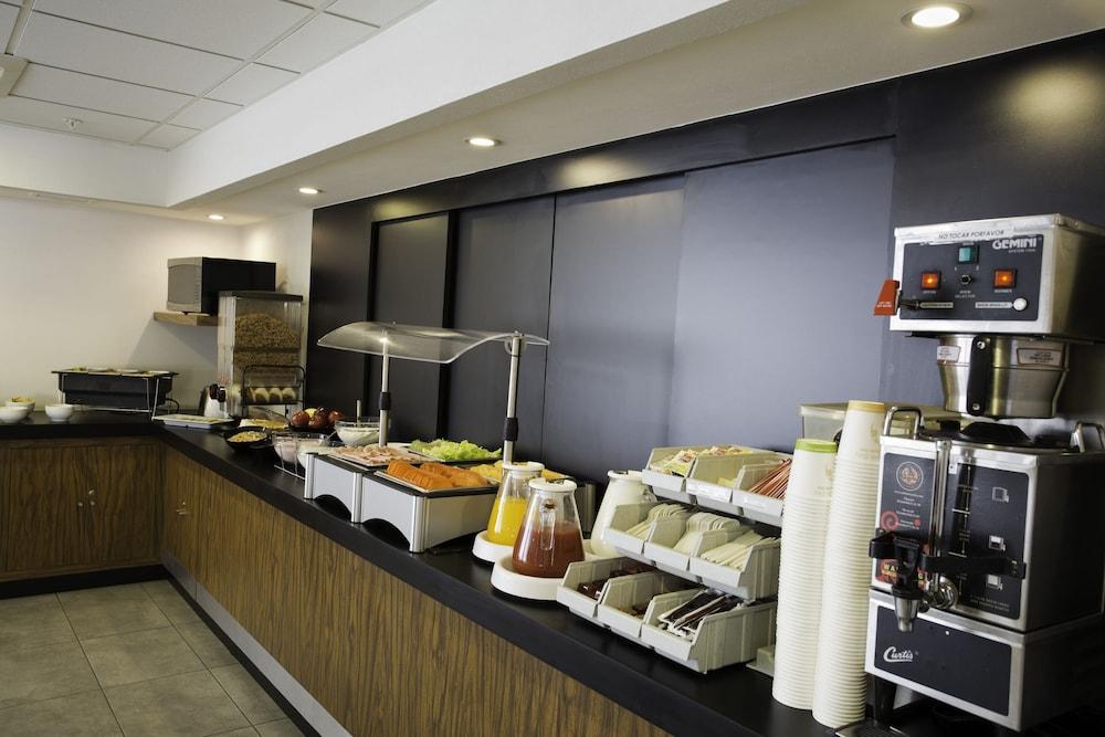 City Express By Marriott Saltillo Norte Екстер'єр фото