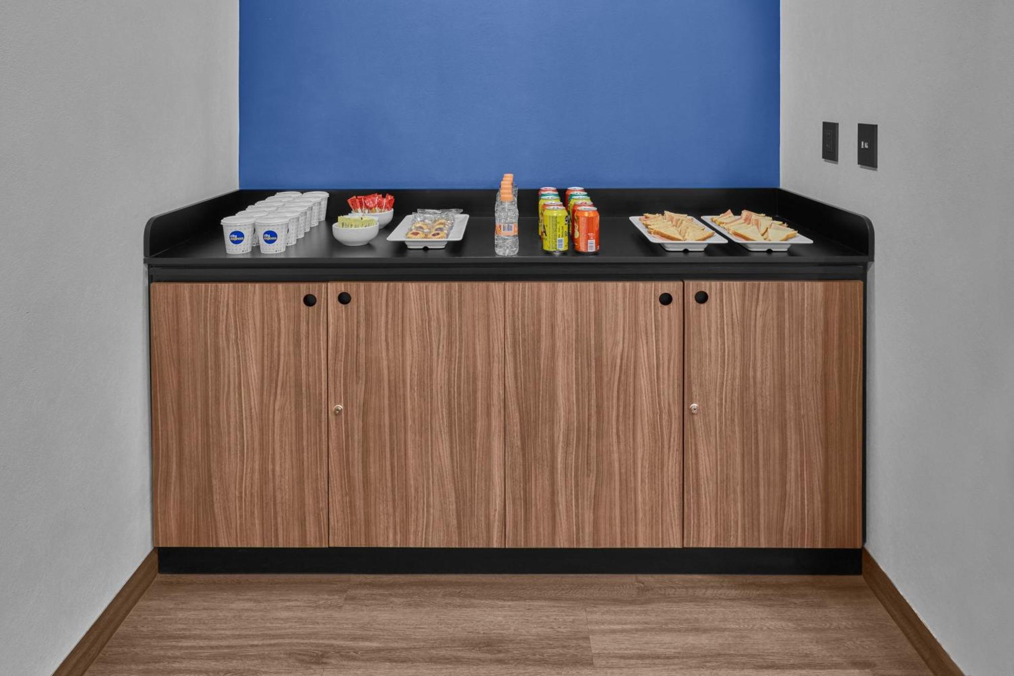 City Express By Marriott Saltillo Norte Екстер'єр фото