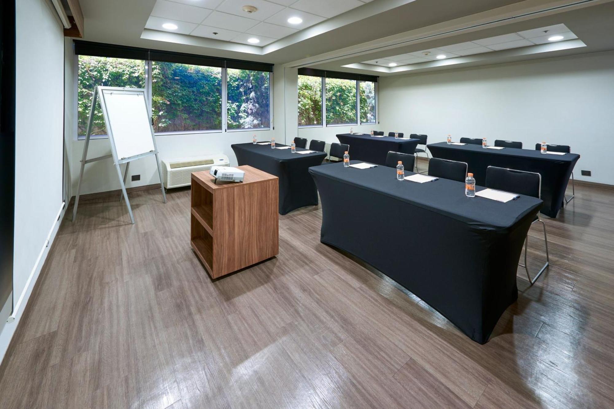 City Express By Marriott Saltillo Norte Екстер'єр фото