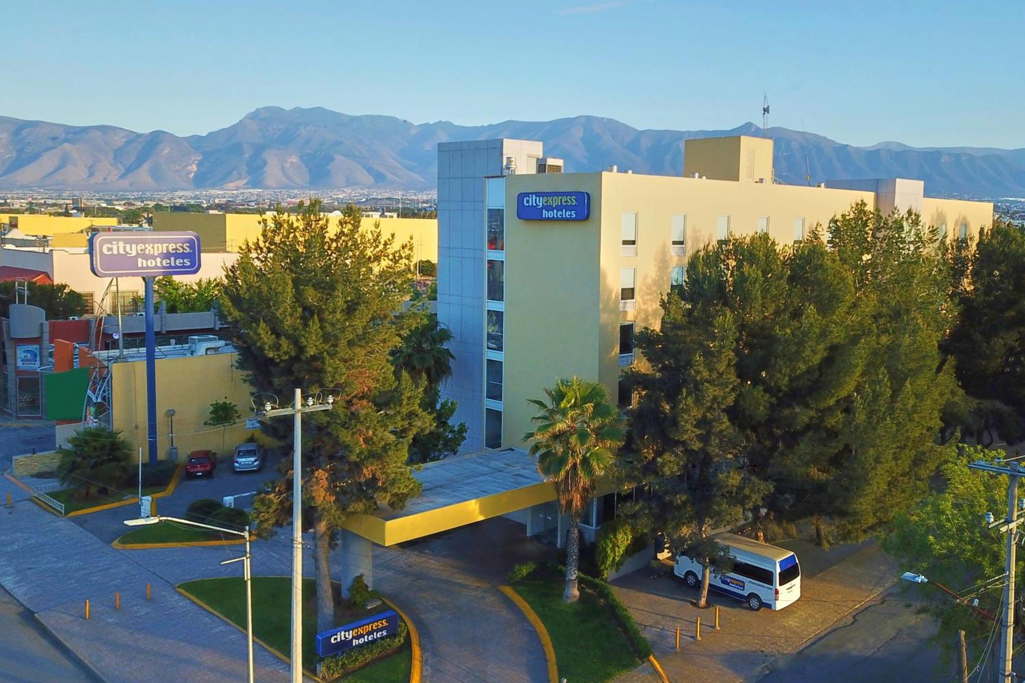 City Express By Marriott Saltillo Norte Екстер'єр фото