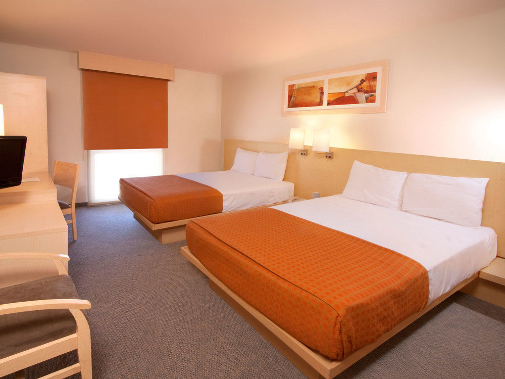 City Express By Marriott Saltillo Norte Екстер'єр фото