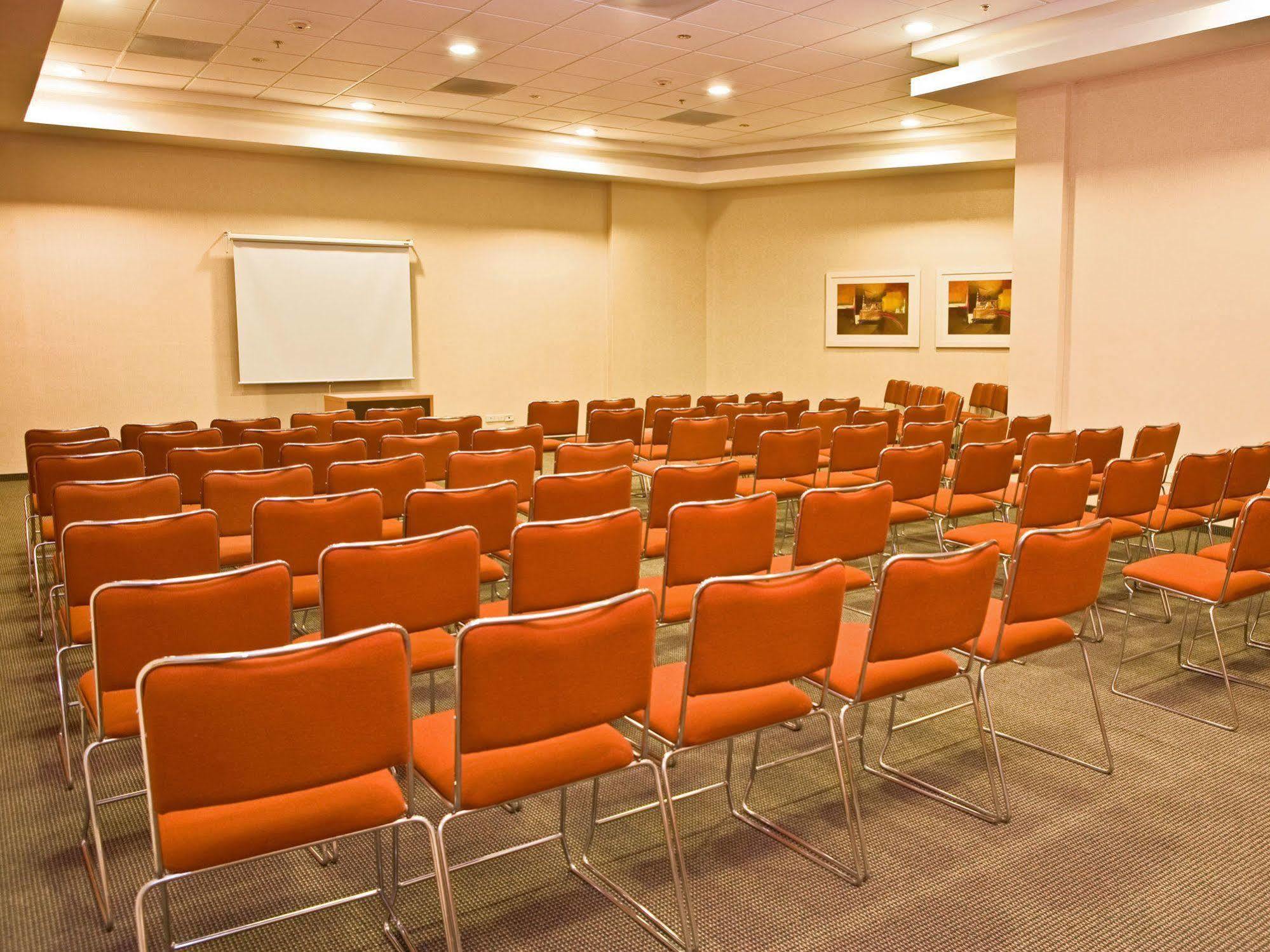 City Express By Marriott Saltillo Norte Екстер'єр фото